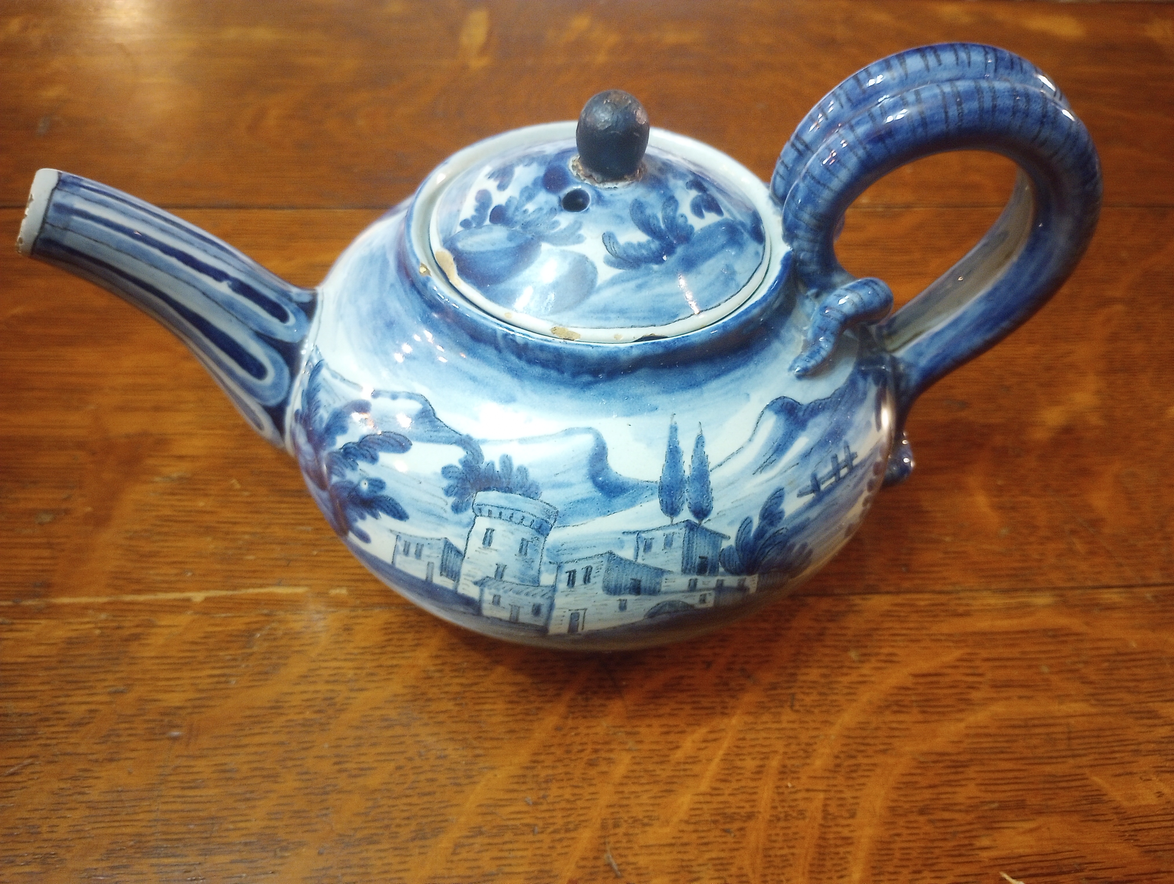 Cantagalli teapot back